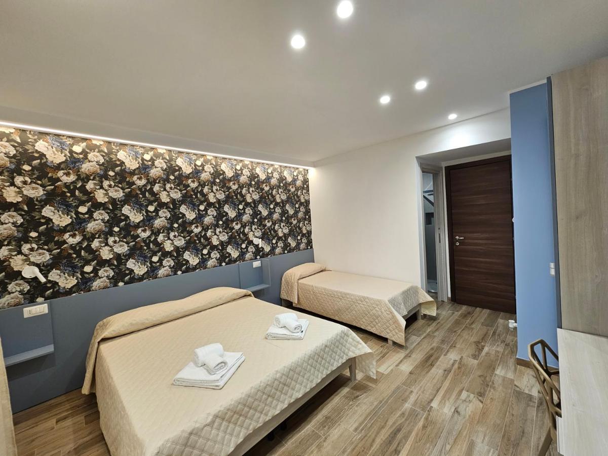 Zaffiro'S House Otel Cefalù Dış mekan fotoğraf